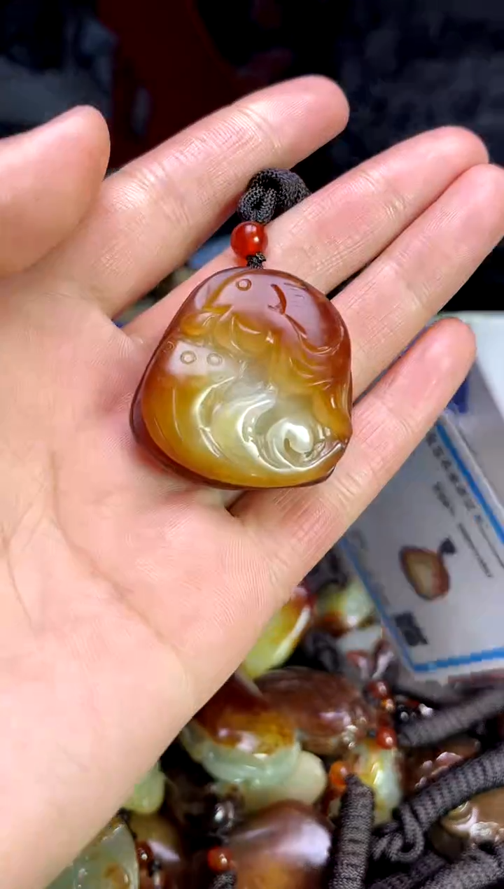 【闪购商品】和田玉颈饰未镶嵌1