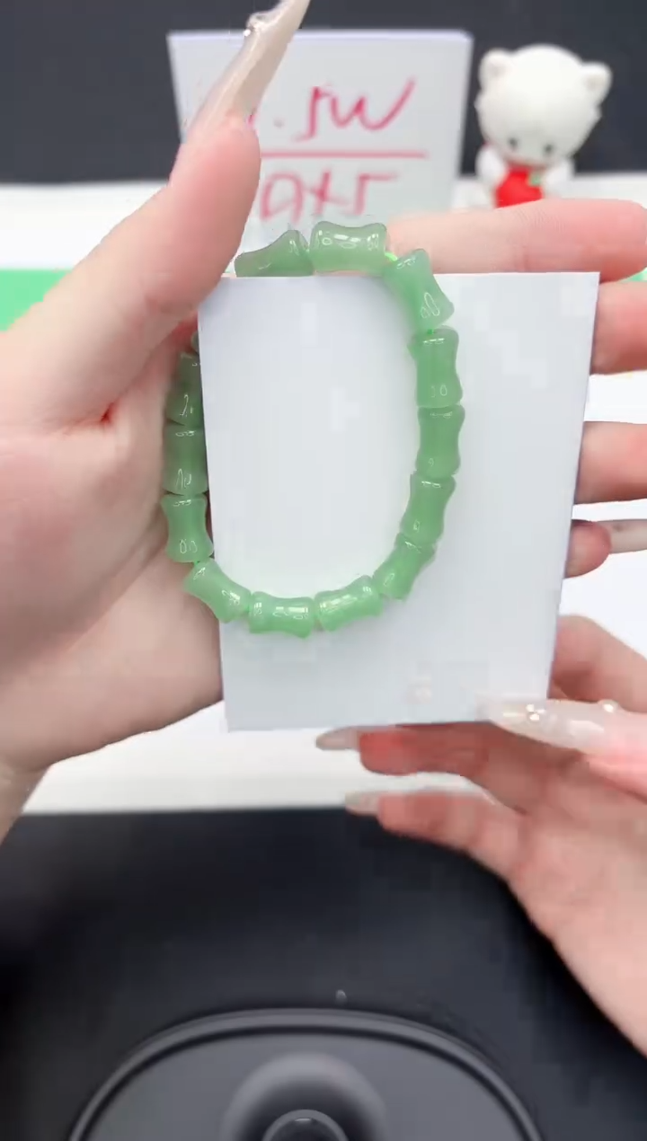 【闪购商品】石英质玉手镯未镶嵌0000