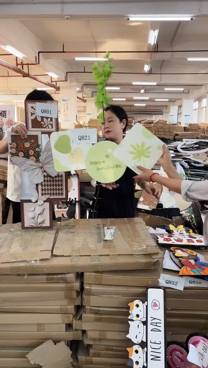 横款孤品果果微瑕闪购Q821