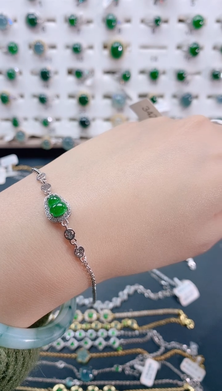 【闪购商品】翡翠手链银S925镶嵌天然翡翠