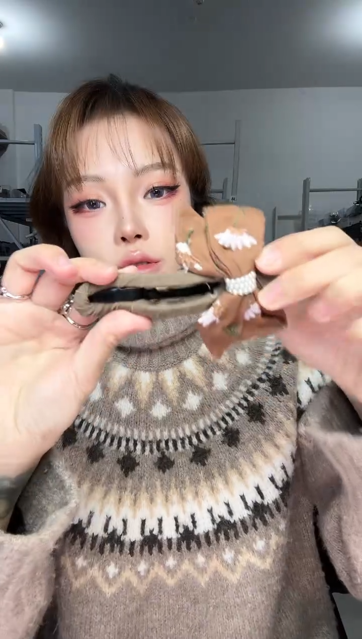 非金属皮质门店定制款懒人夹