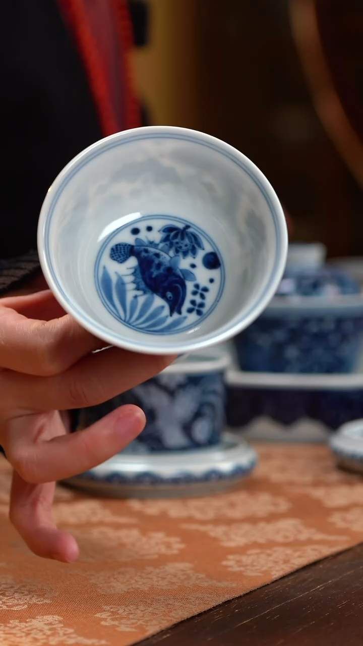 【闪购商品】快雪时晴鱼藻高足杯