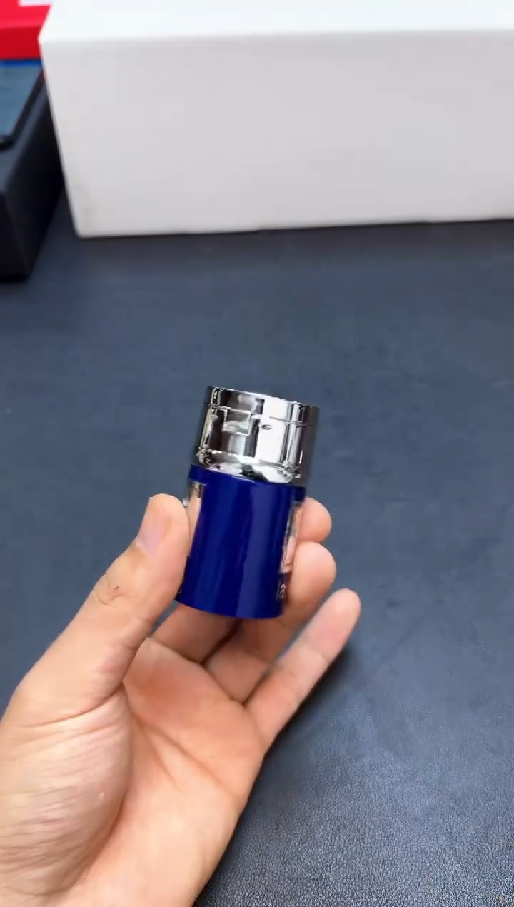 瓷片全新正品一件不留@@WE715