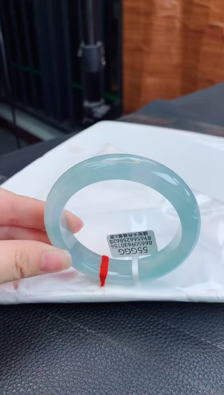 【闪购商品】翡翠手镯未镶嵌缅甸天然翡翠A货手镯