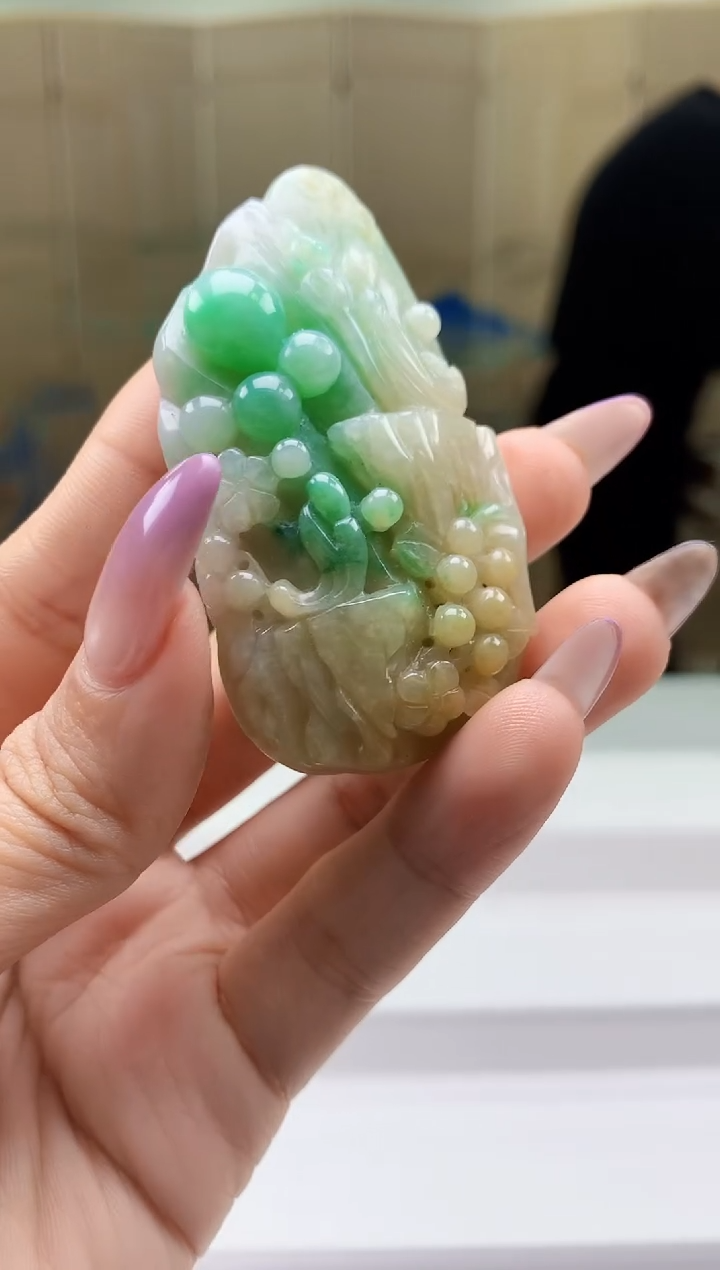 【闪购商品】定制翡翠未镶嵌4917ty-毛货挂件154