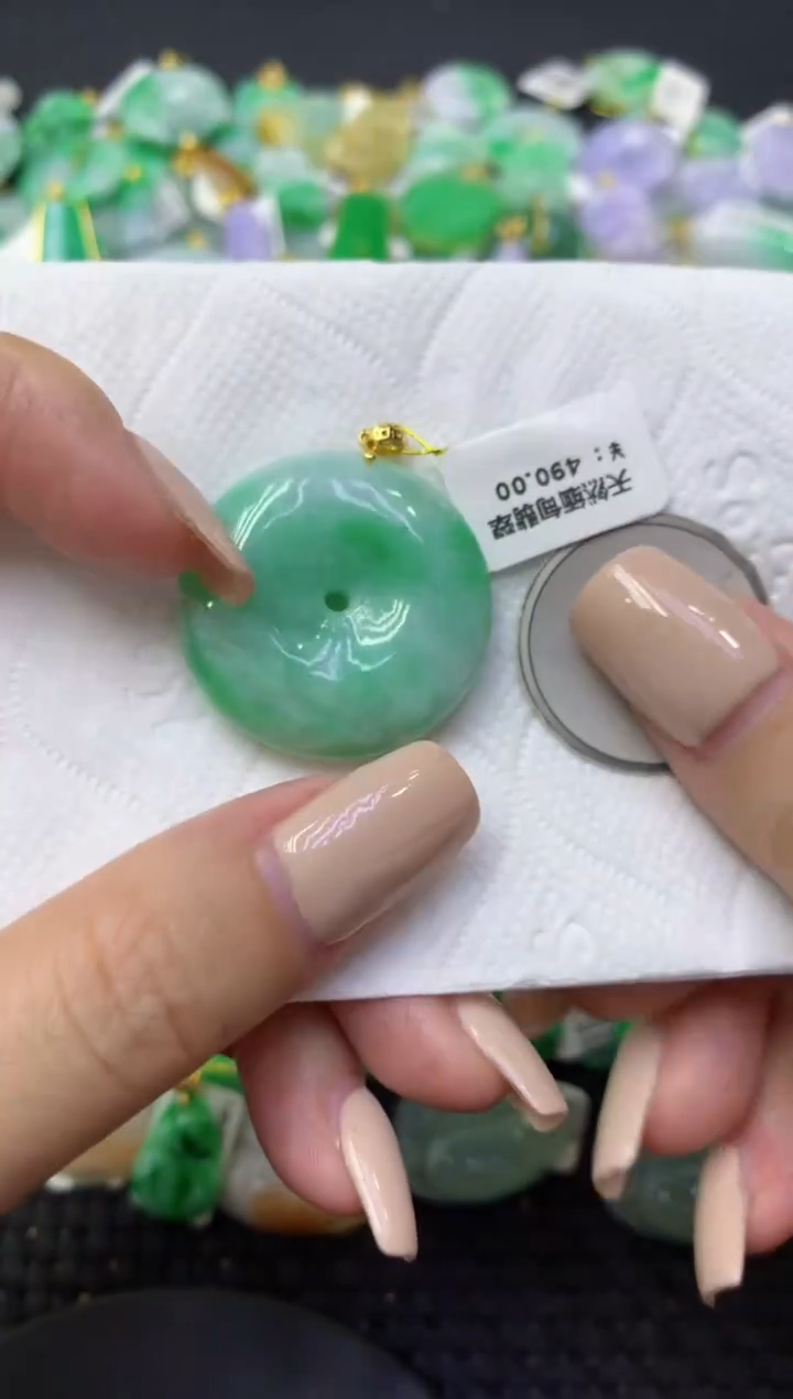 颈饰未镶嵌翡翠天然缅甸翡翠A货