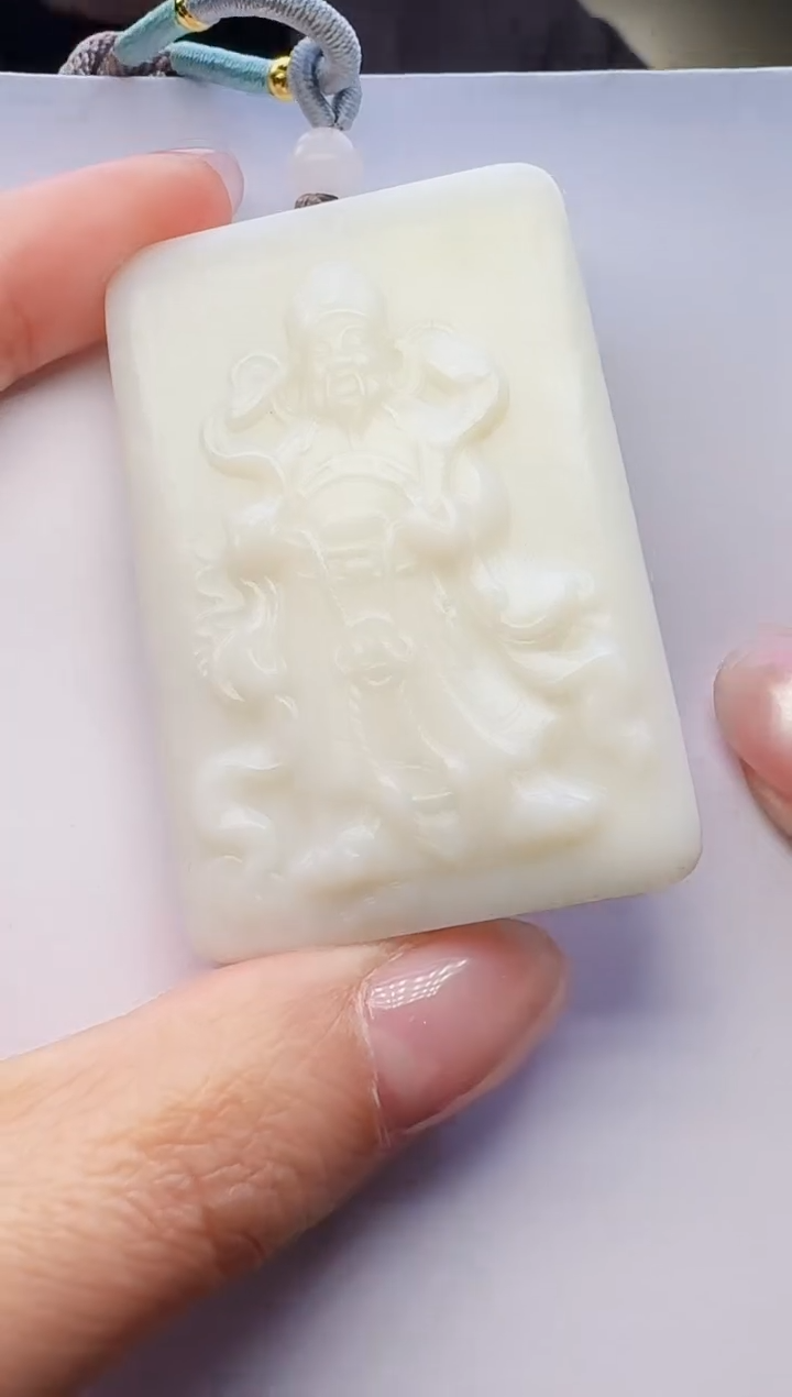 定制和田玉玉届匠心天然和田玉（拍一发一）