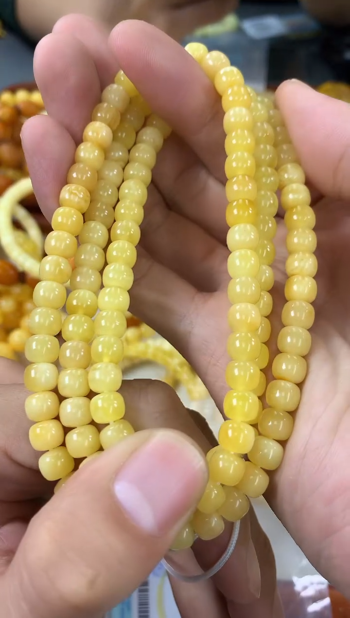 【闪购商品】琥珀裸石未镶嵌链子