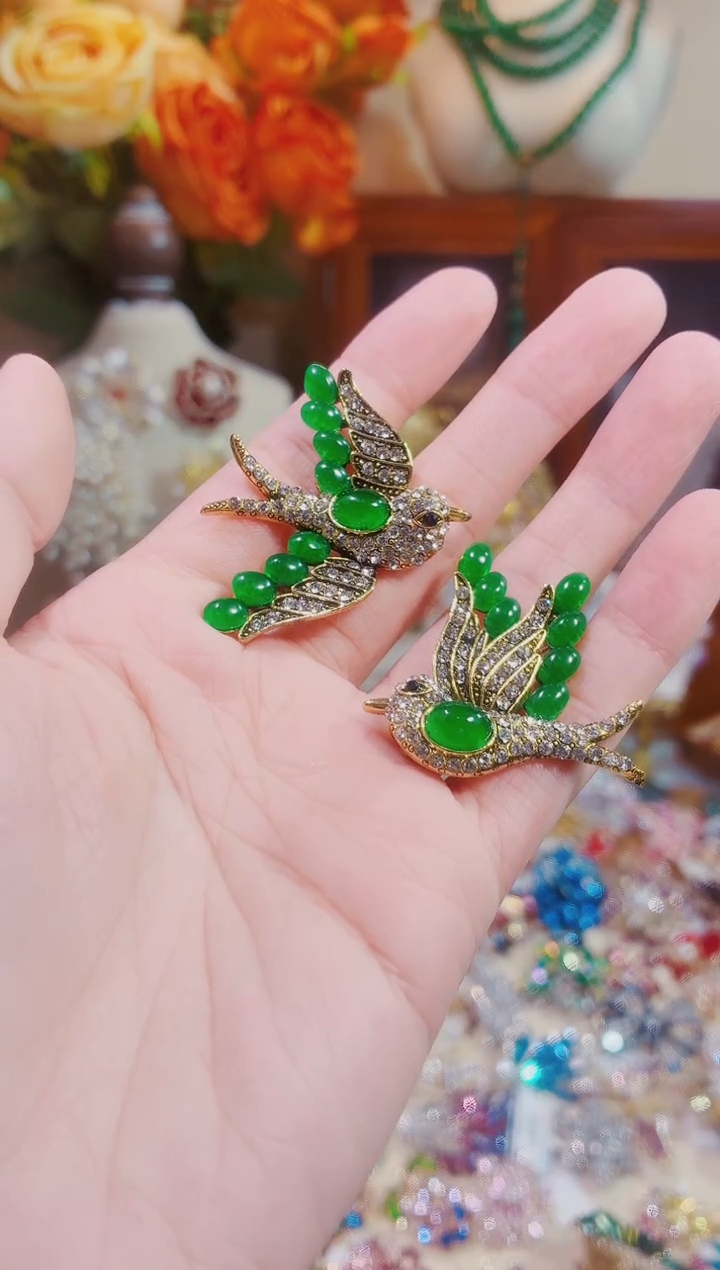 合成立方氧化锆铜合金两只燕子