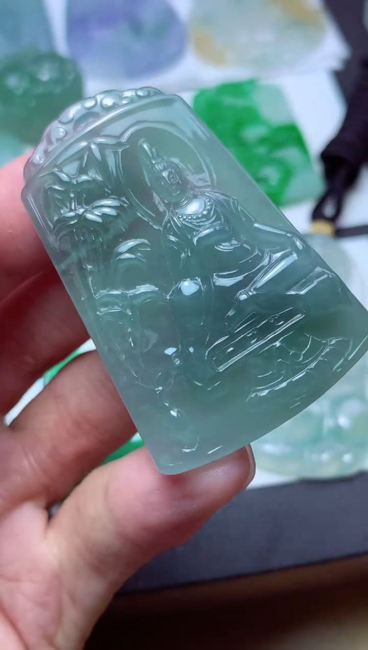 翡翠未镶嵌颈饰天然翡翠