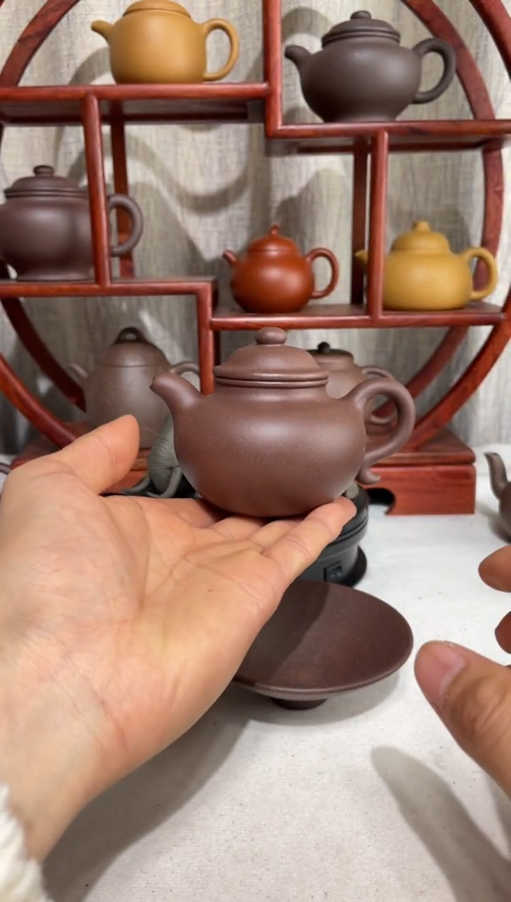 【闪购商品】紫砂茶宠台西底板紫泥大亨莲子160cc