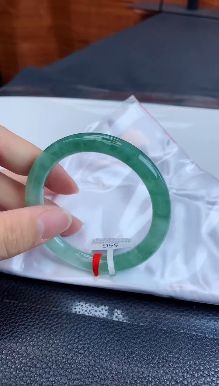 【闪购商品】翡翠手镯未镶嵌缅甸天然翡翠A货手镯