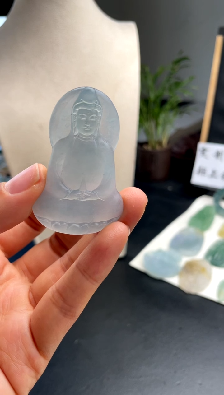 【闪购商品】定制翡翠未镶嵌素衣