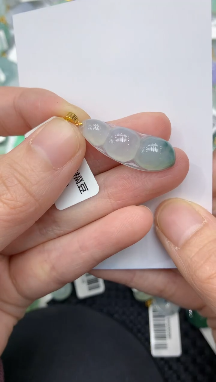 【闪购商品】翡翠颈饰18K金镶嵌111111111111