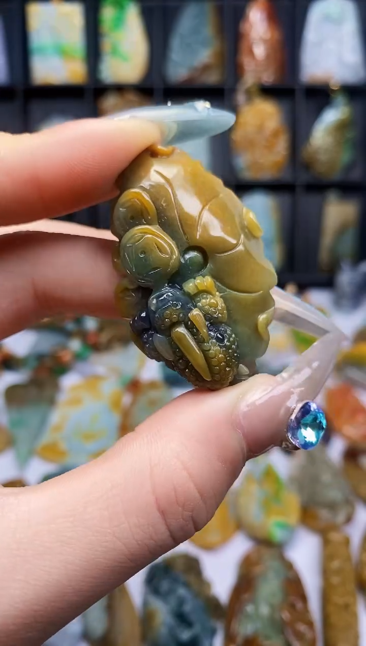 【闪购商品】定制翡翠未镶嵌A货翡翠
