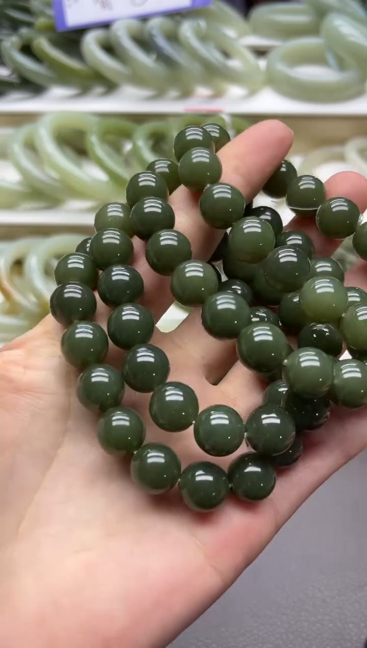 颈饰未镶嵌和田玉和田玉青黄口老油料   福利款  多样拍一发一