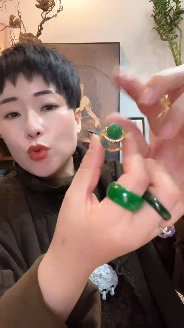 吊坠(赠链)未镶嵌翡翠483