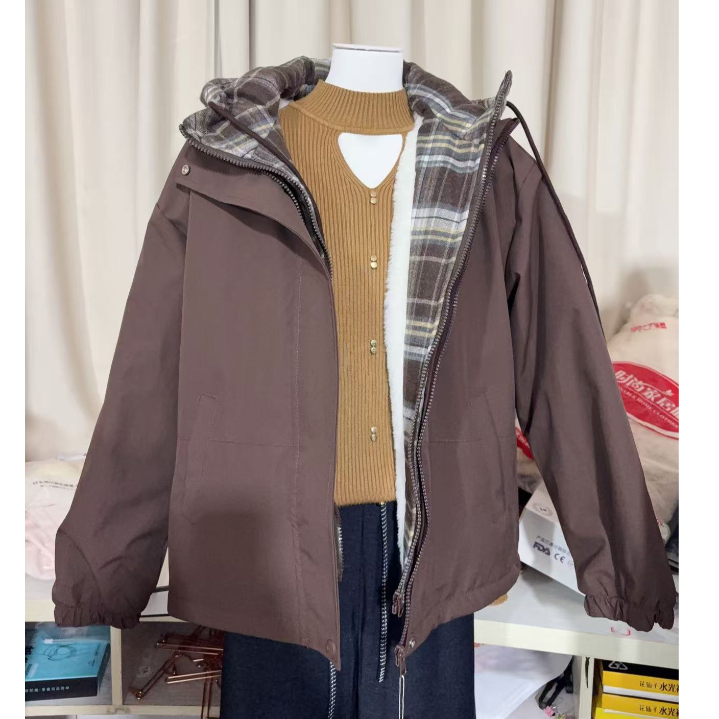 Y1051咖加绒拼格冬季外套2231