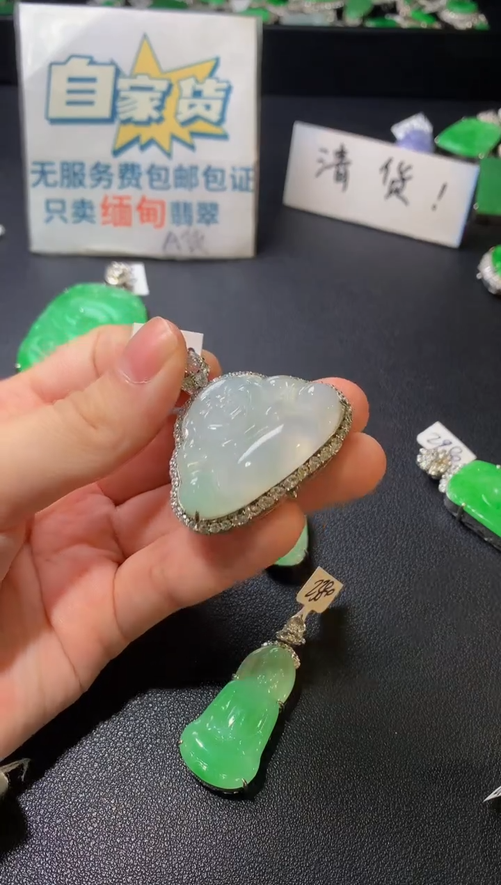 银S925镶嵌翡翠耳饰翡翠