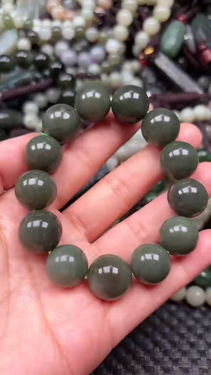 【闪购商品】和田玉颈饰未镶嵌.