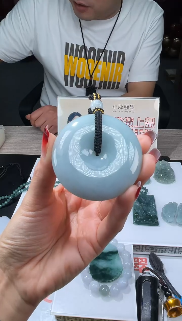 【闪购商品】定制翡翠未镶嵌不退不换随机发CMH1件-A