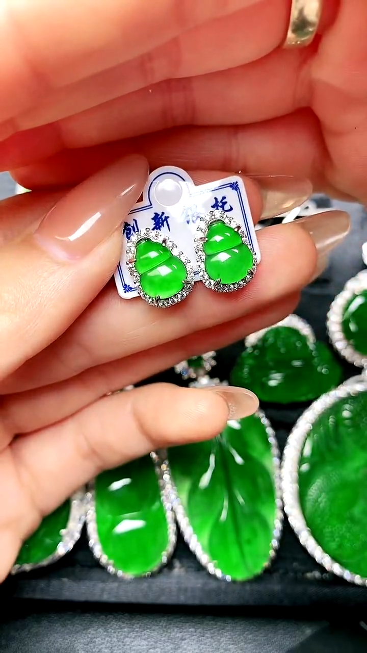 【闪购商品】翡翠耳钉银S925镶嵌耳钉