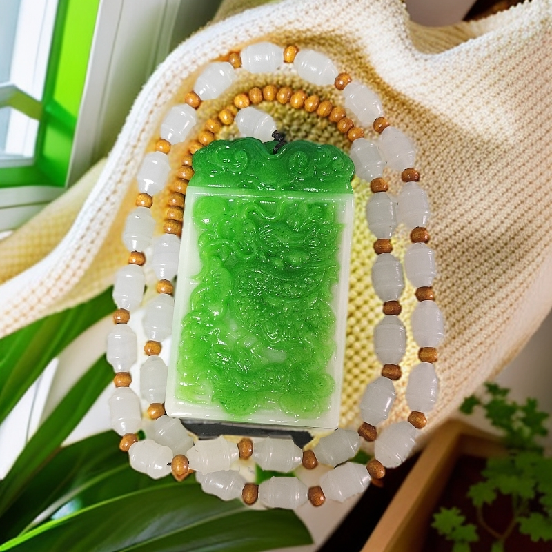 HT翠青龙牌吊坠多样性发货任意一条