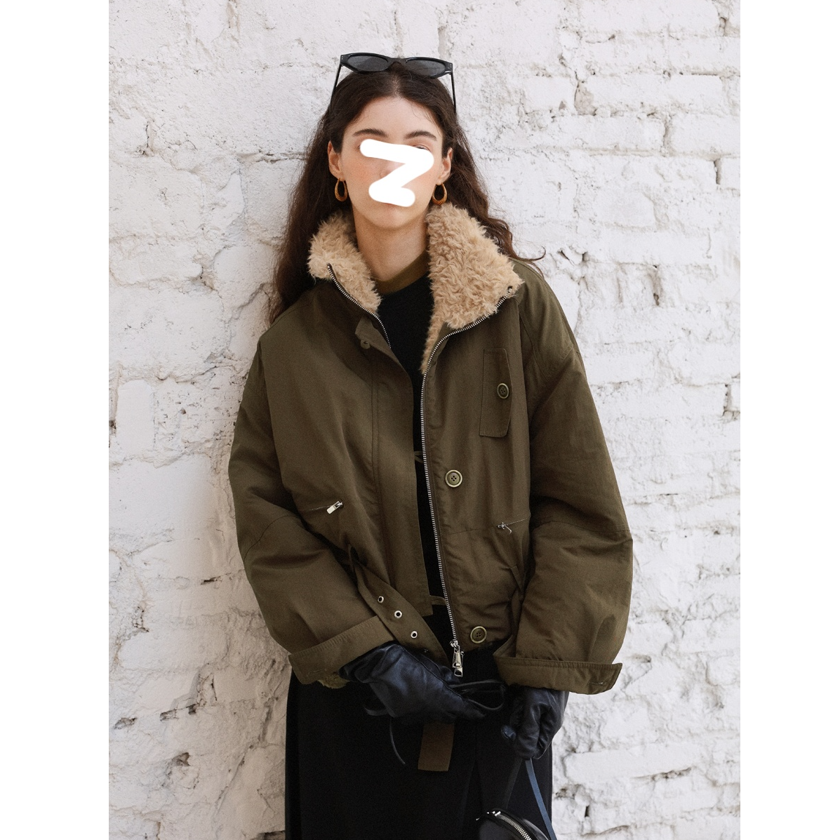 2025秋冬新款短款外套女上衣下摆腰带设计感纯色毛毛领加绒外套潮