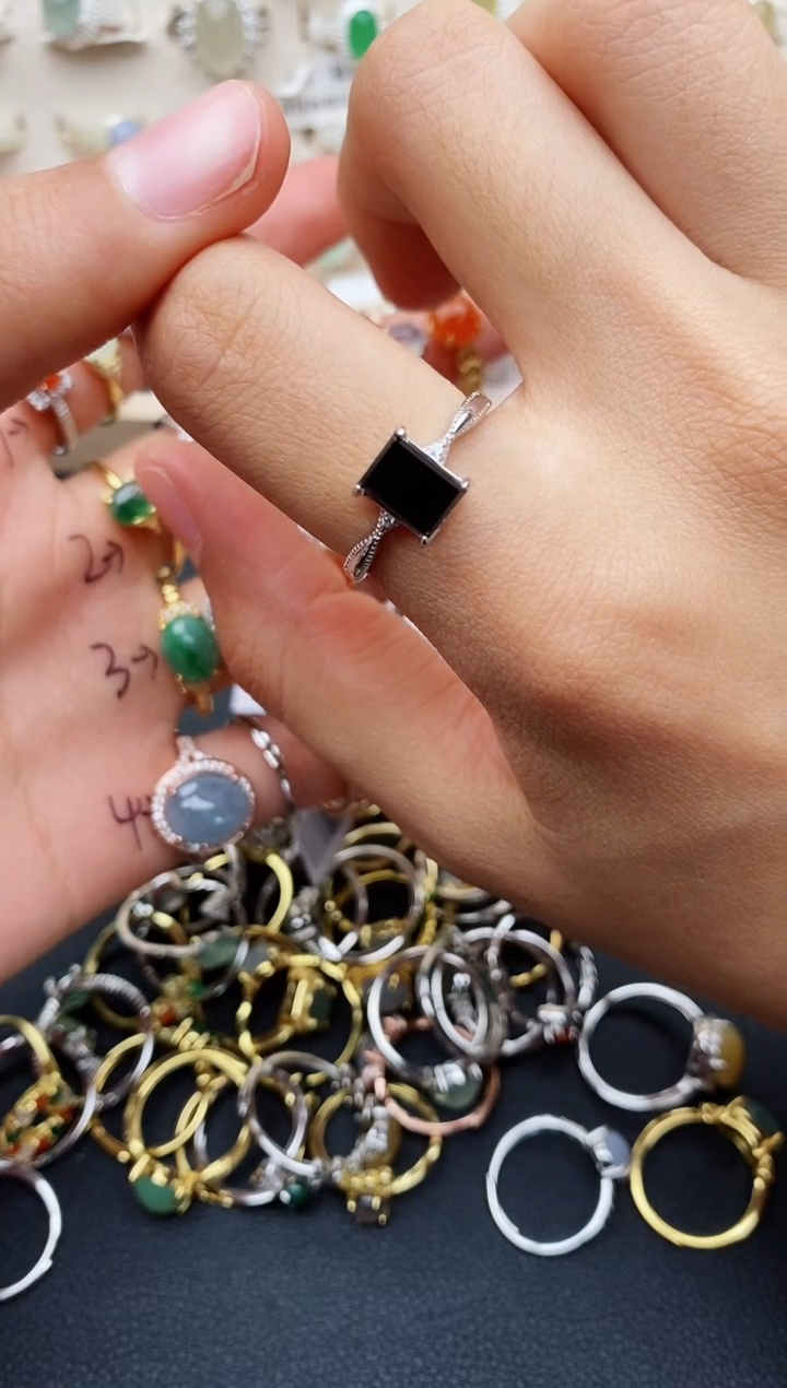 【闪购商品】翡翠戒指银S925镶嵌缅甸翡翠