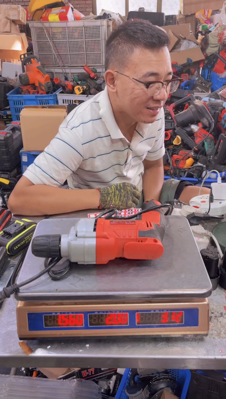 老****）二手电动工具(直播讲解为准)无电池无运险看好下单22