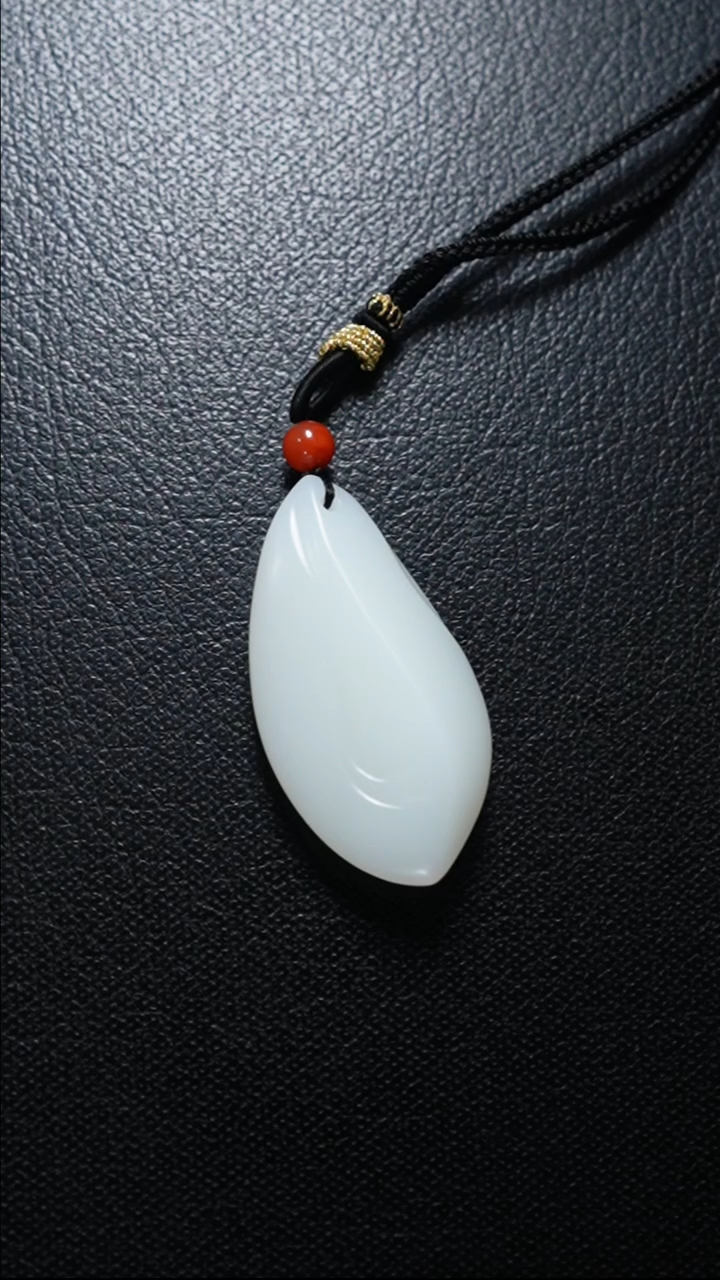 【闪购商品】和田玉颈饰未镶嵌米达吊坠