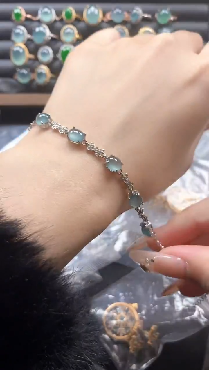 未镶嵌戒指翡翠111