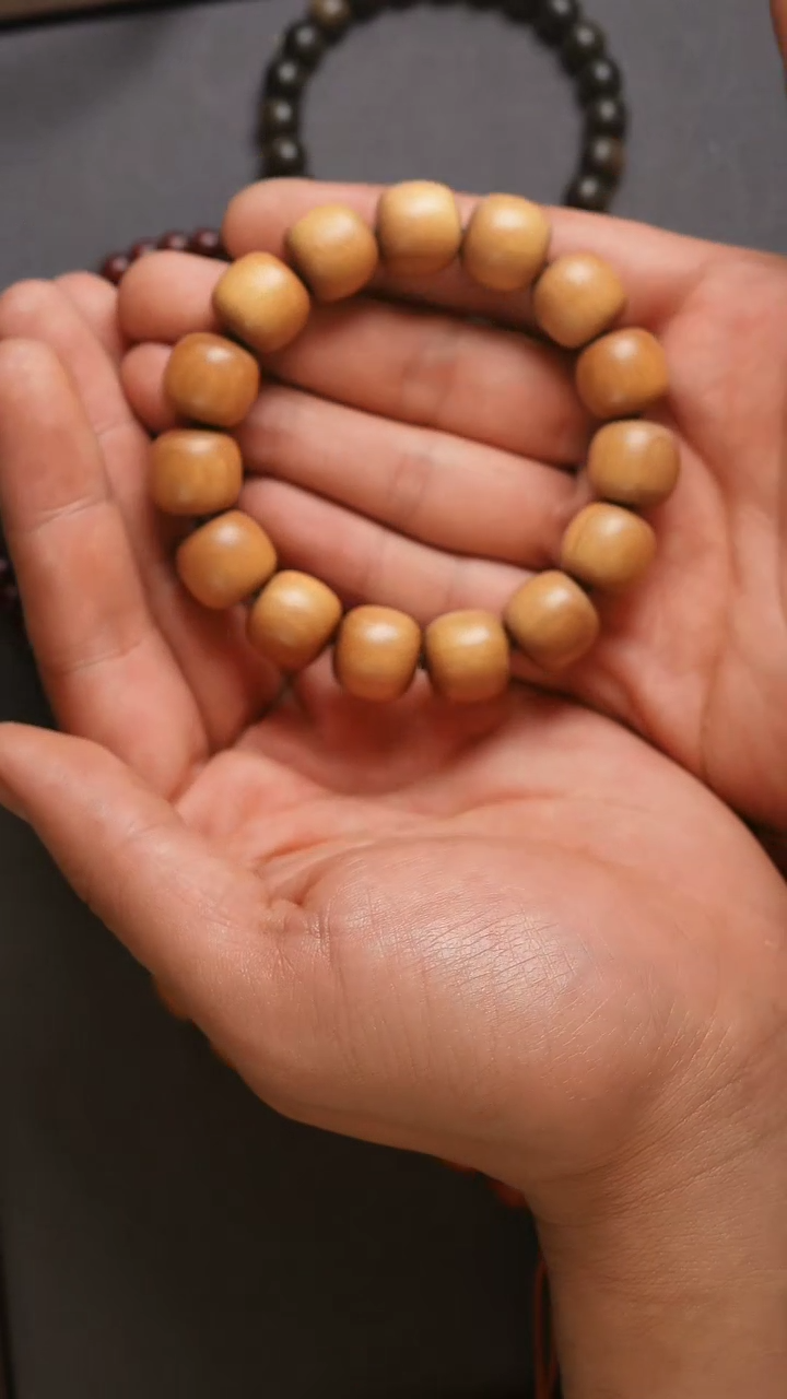 【闪购商品】檀香木手串/手链沉水老山檀香15mm