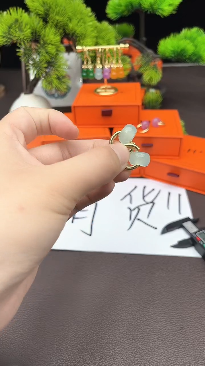 【闪购商品】玛瑙/玉髓耳钉银S925镶嵌蓝色耳包