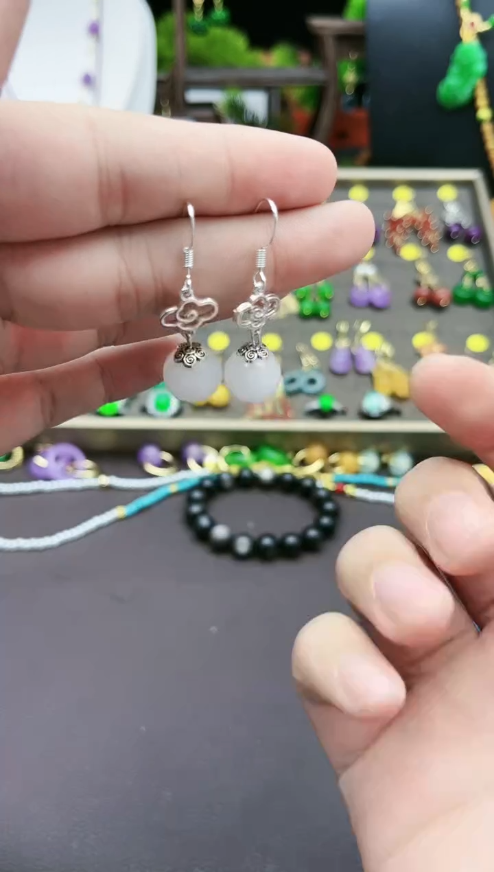 【闪购商品】玛瑙/玉髓耳钉银S925镶嵌101000