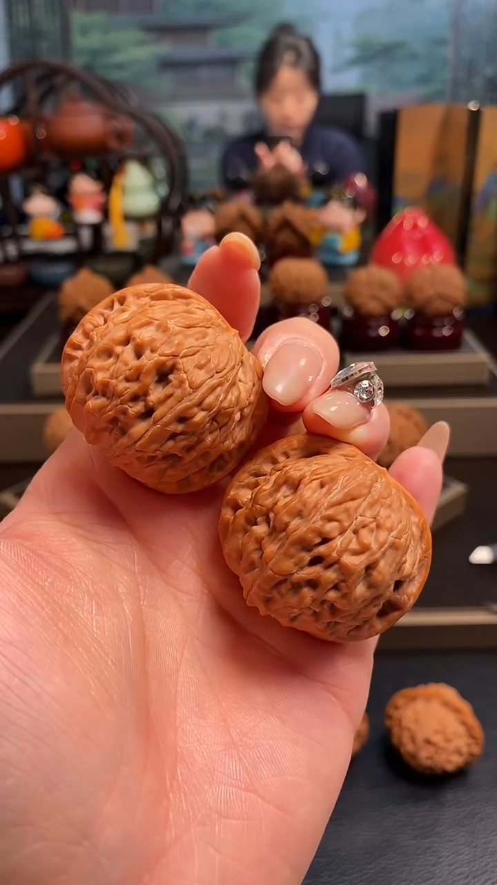 【闪购商品】文玩核桃把件H806磨盘40