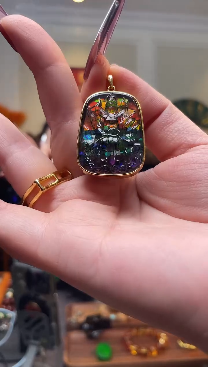 琉璃/树脂/塑料类斑彩吊坠