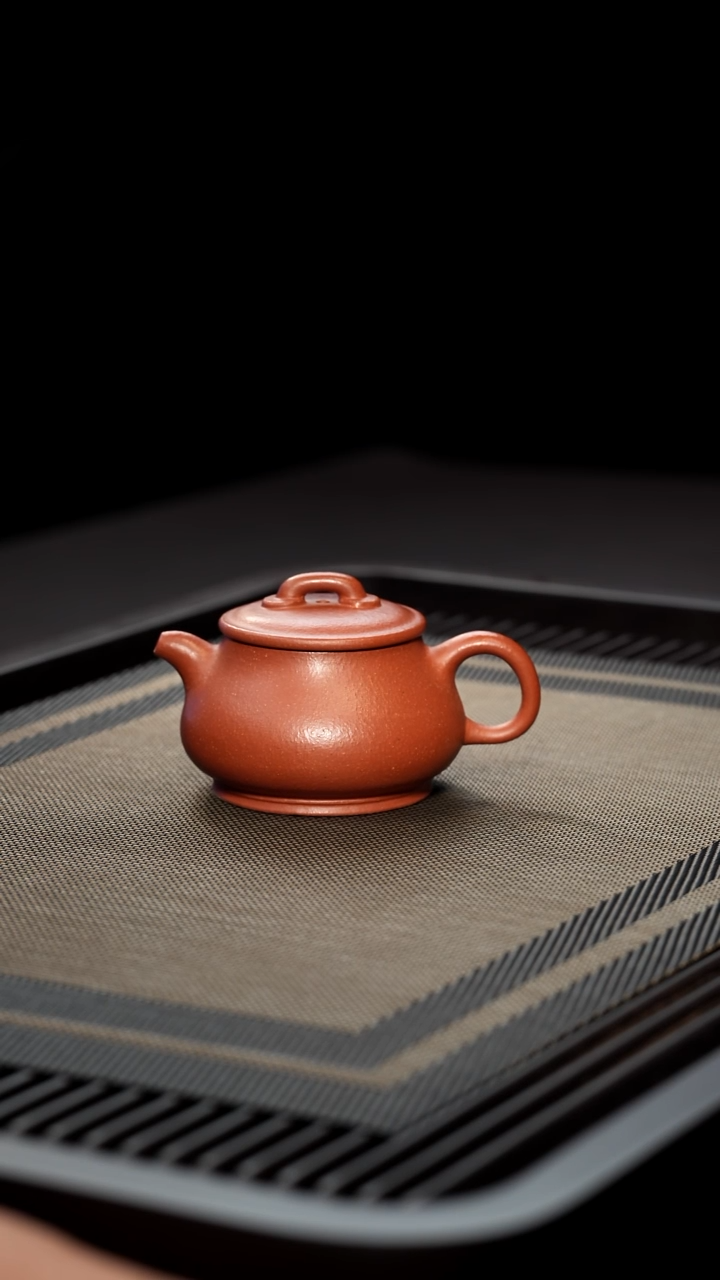 茶壶紫砂半手工降坡泥儒相150cc