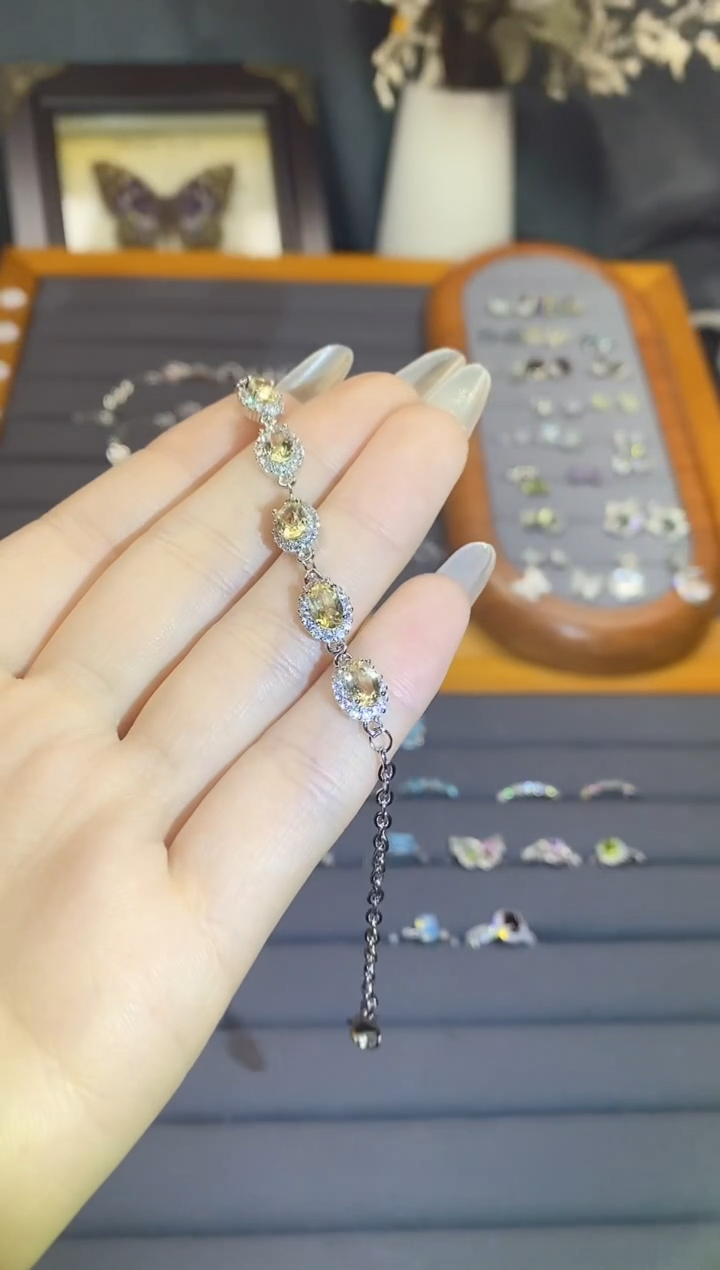 【闪购商品】水晶手链银S925镶嵌A25   