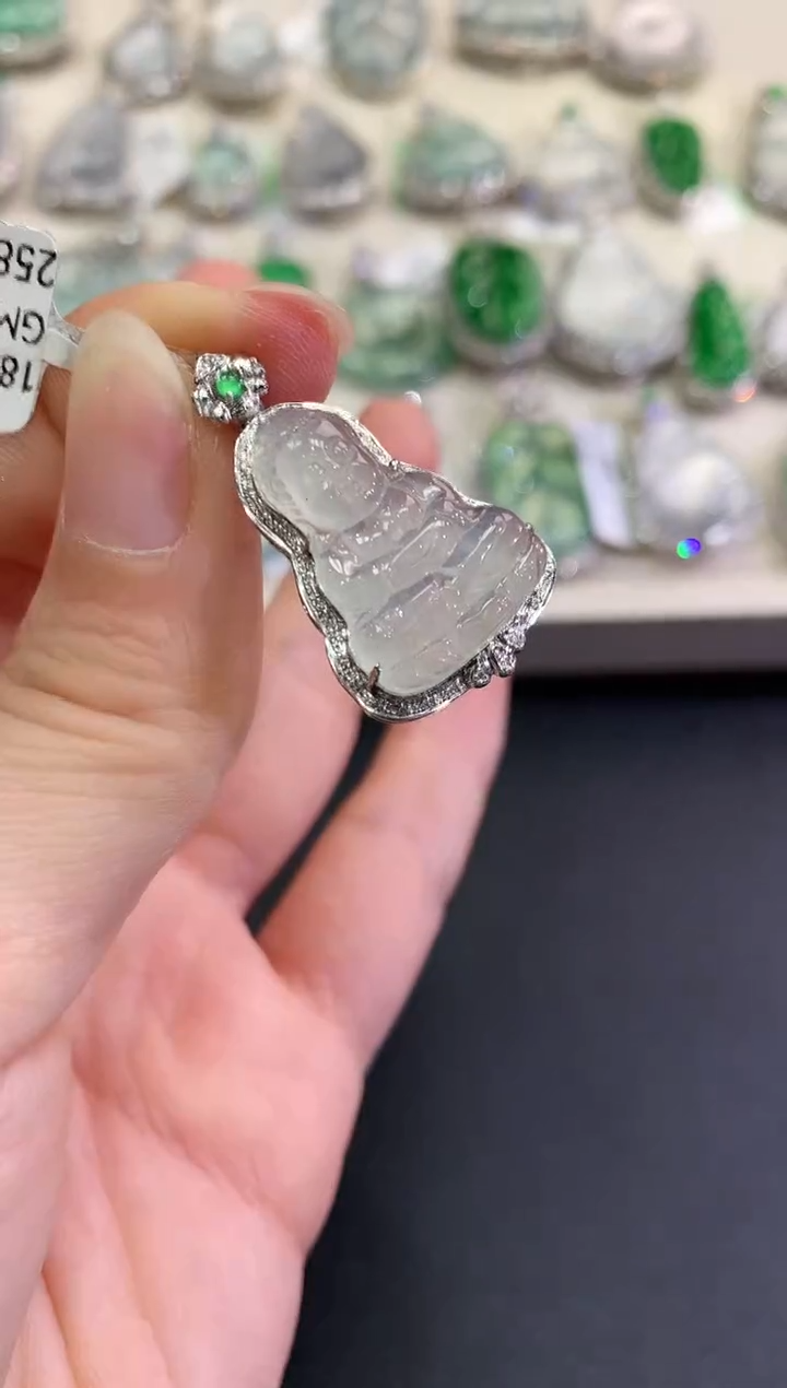 【闪购商品】翡翠颈饰18K金镶嵌C7  多样性一件发货