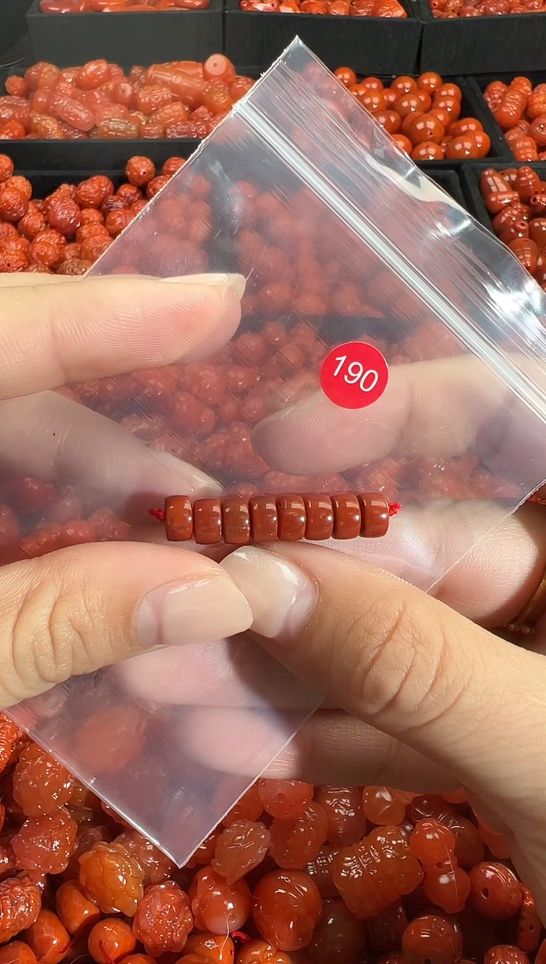 颈饰未镶嵌南红玛瑙1