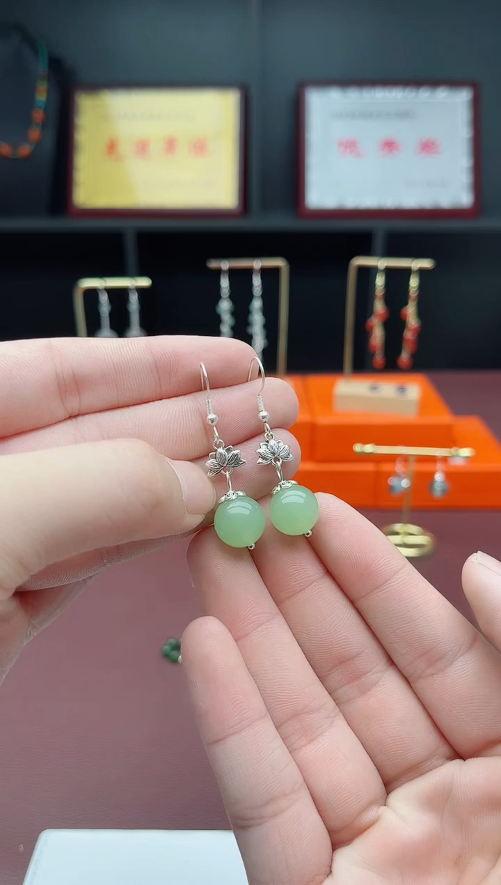 银S925镶嵌东陵石耳饰427