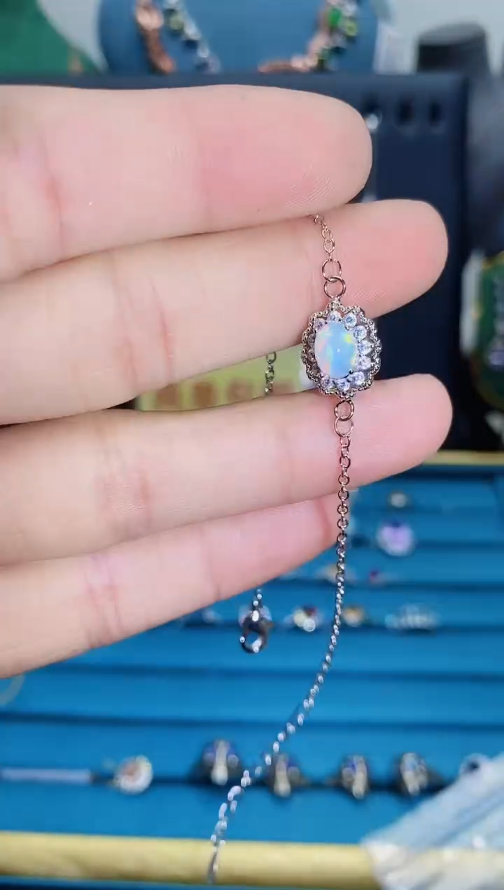 【闪购商品】欧泊手链银S925镶嵌1121