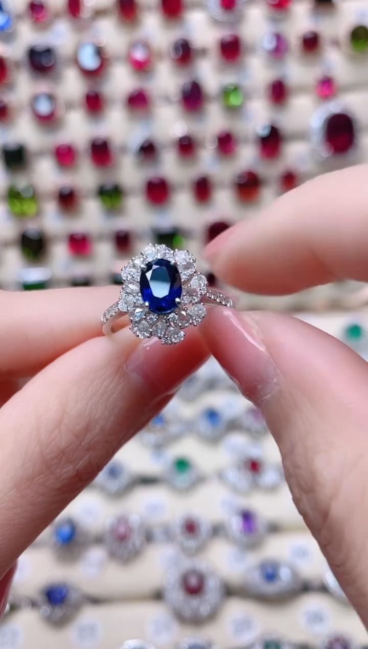 【闪购商品】蓝宝石18K金戒指18K金镶嵌1