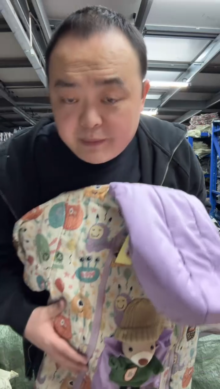 ?*?女童外套158  160