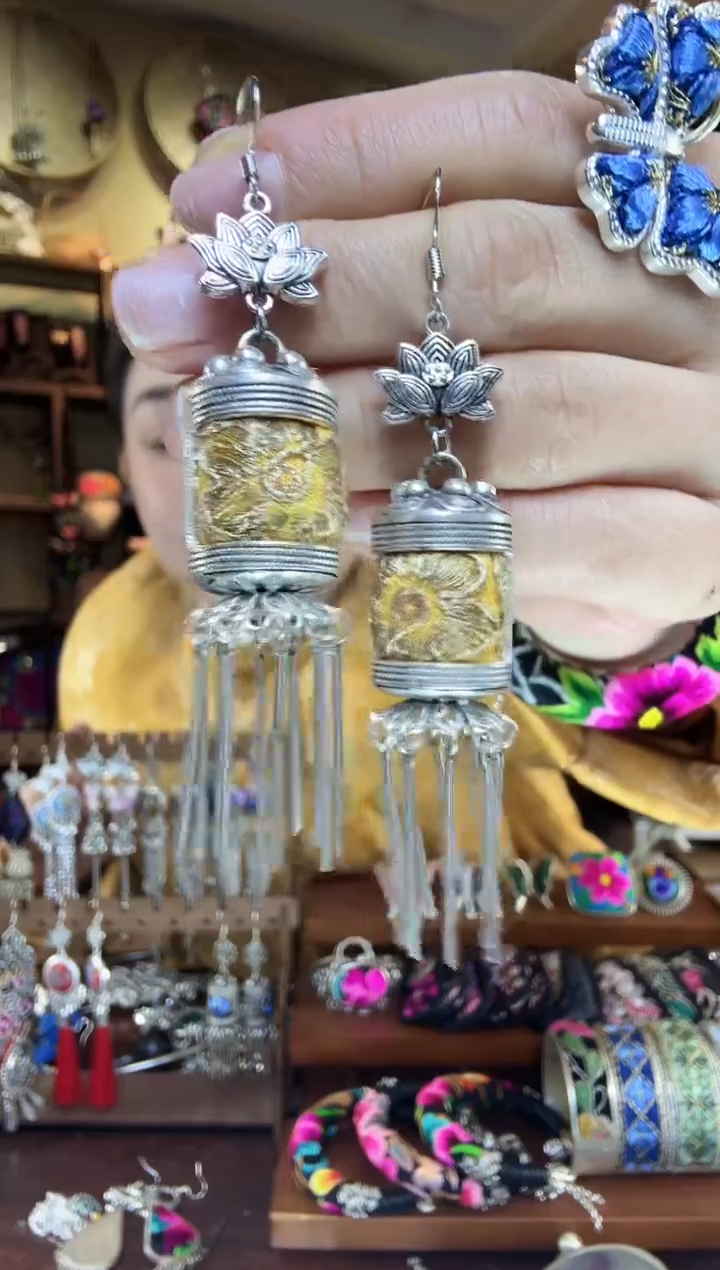 刺绣非遗刺绣民族风耳环