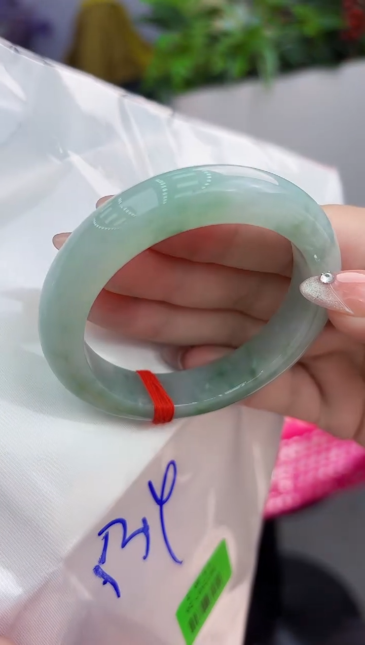 【闪购商品】翡翠手镯未镶嵌翡翠手镯