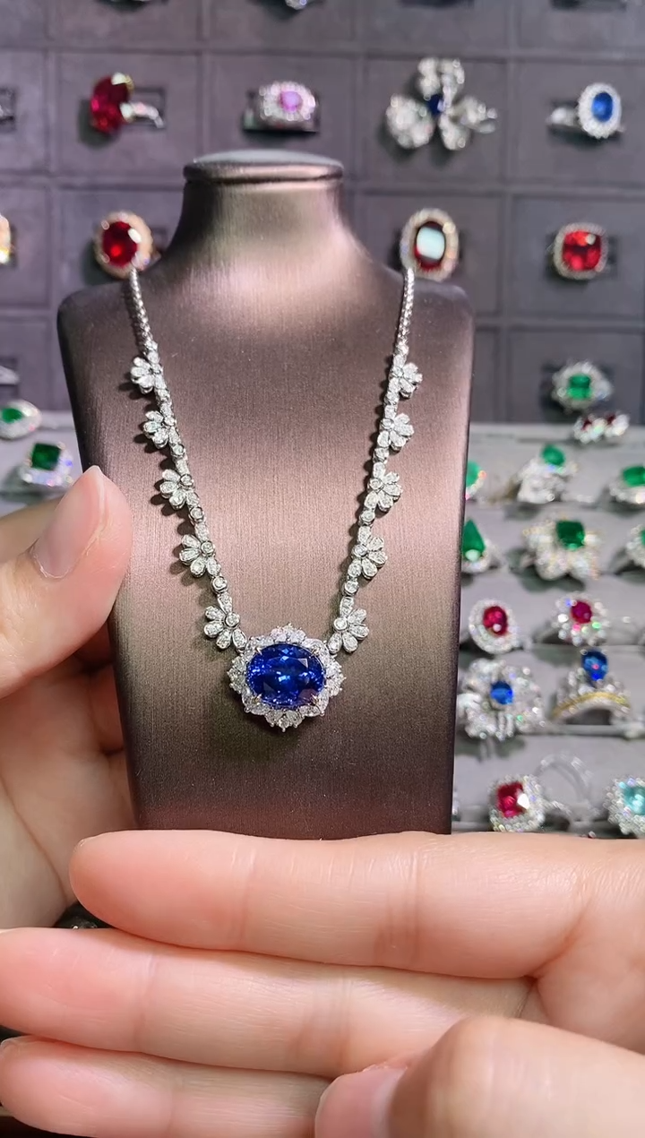 【闪购商品】蓝宝石项链18K金镶嵌--