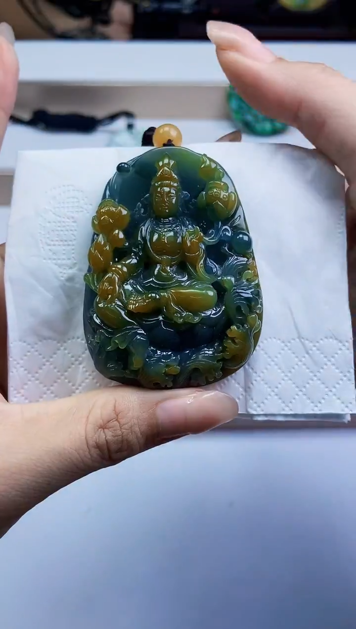 颈饰未镶嵌翡翠翡翠A货