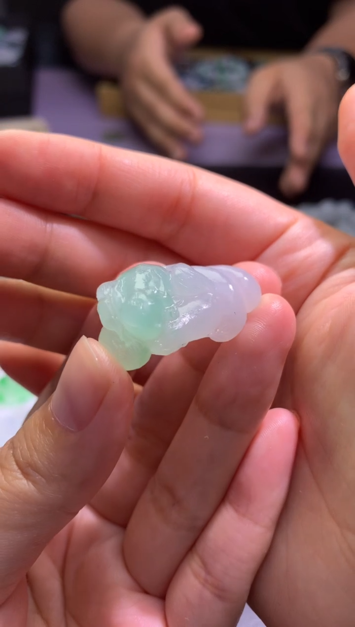 定制翡翠未镶嵌毛货